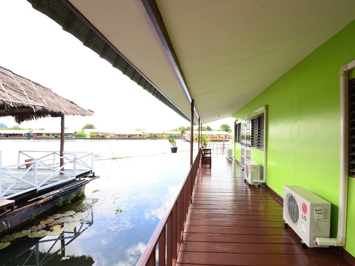 The Best Riverside Guesthouse Kanchanaburi Exterior photo